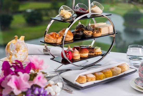 Videre at Royal Pines Resort